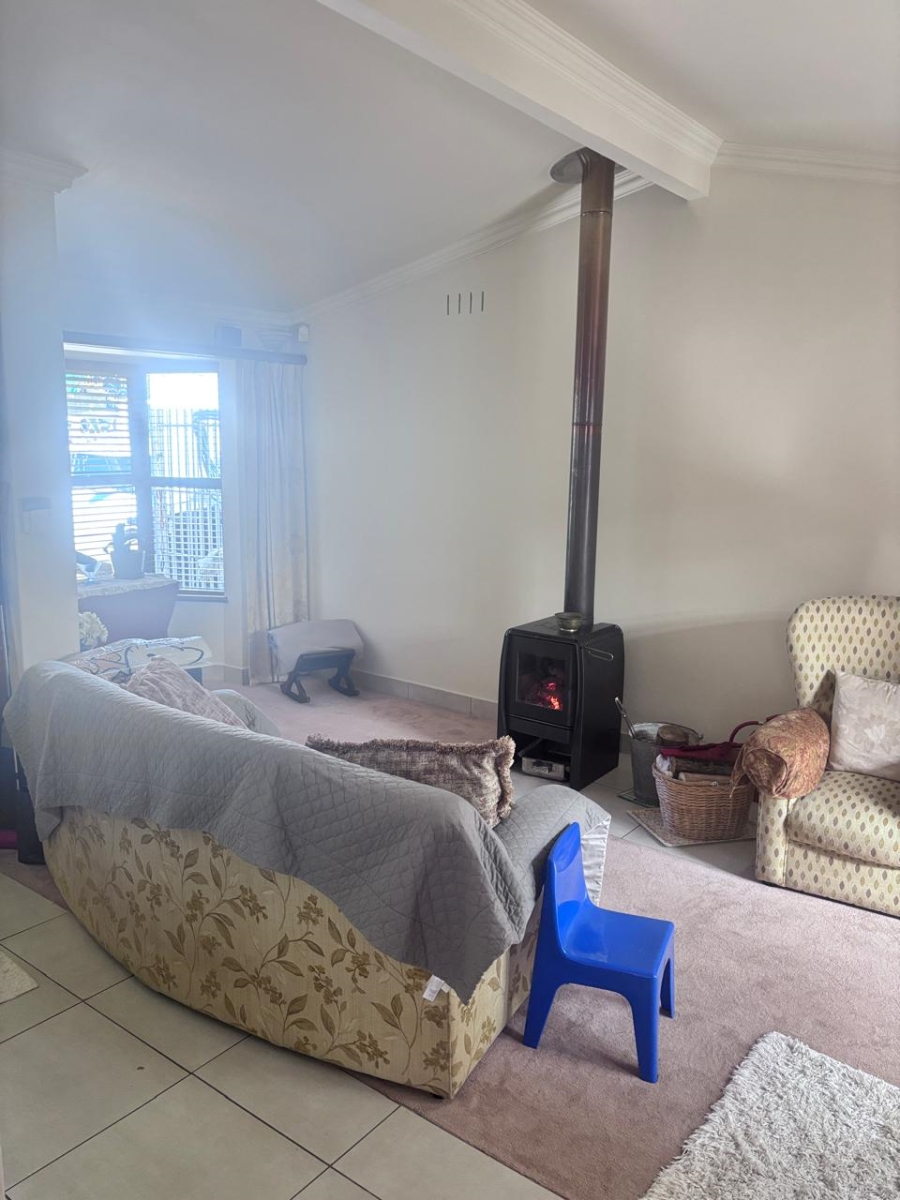 3 Bedroom Property for Sale in Beach Estate Western Cape